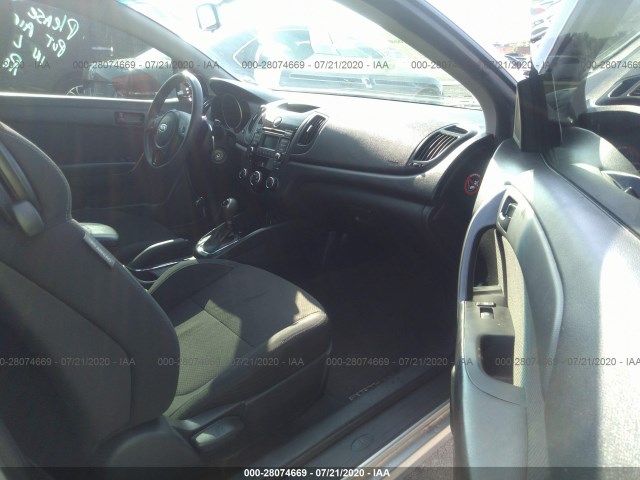 Photo 4 VIN: KNAFU6A22B5332963 - KIA FORTE KOUP 