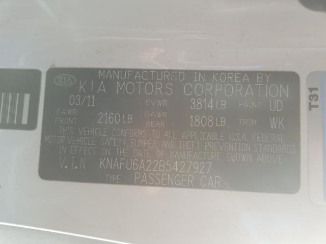 Photo 9 VIN: KNAFU6A22B5427927 - KIA FORTE EX 