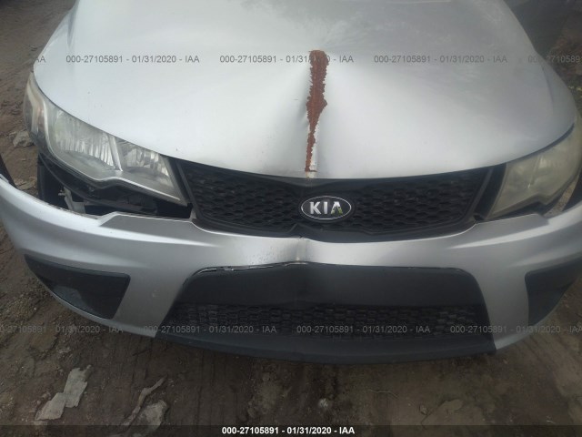 Photo 5 VIN: KNAFU6A23A5263232 - KIA FORTE KOUP 