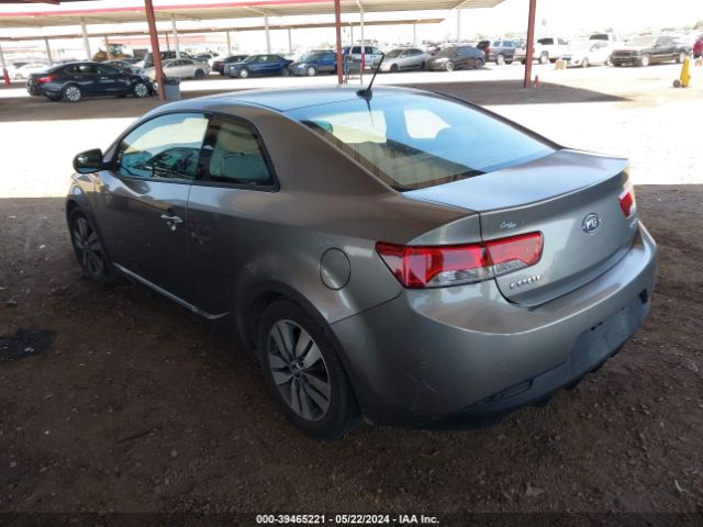 Photo 2 VIN: KNAFU6A23D5657933 - KIA FORTE 