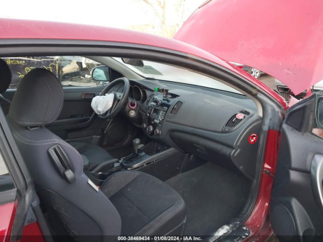 Photo 4 VIN: KNAFU6A24A5258900 - KIA FORTE KOUP 