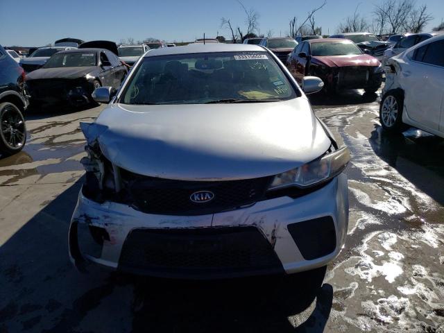 Photo 8 VIN: KNAFU6A24A5286020 - KIA FORTE EX 