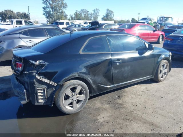 Photo 3 VIN: KNAFU6A24C5641285 - KIA FORTE KOUP 