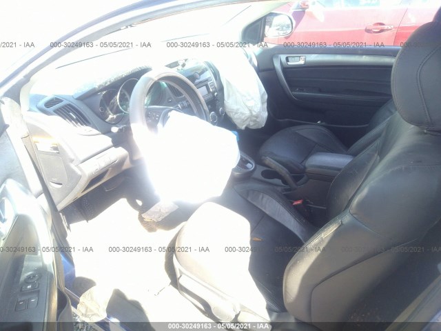 Photo 4 VIN: KNAFU6A25A5111940 - KIA FORTE KOUP 