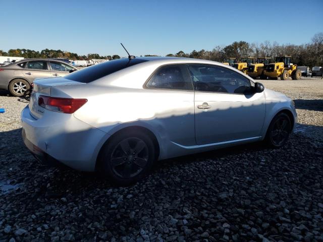 Photo 2 VIN: KNAFU6A25A5271025 - KIA FORTE EX 