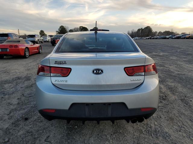 Photo 5 VIN: KNAFU6A25B5318281 - KIA FORTE EX 