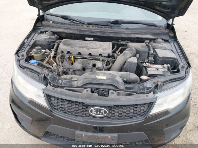 Photo 9 VIN: KNAFU6A25C5571229 - KIA FORTE KOUP 