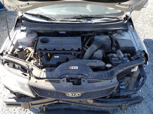 Photo 10 VIN: KNAFU6A25D5707246 - KIA FORTE 