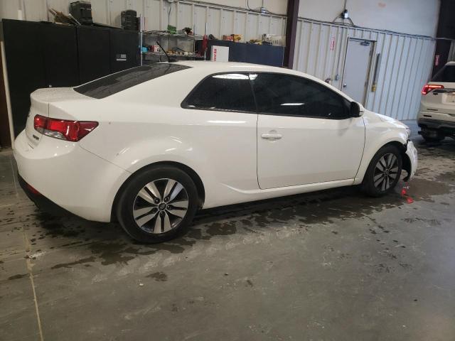 Photo 2 VIN: KNAFU6A25D5743129 - KIA FORTE 