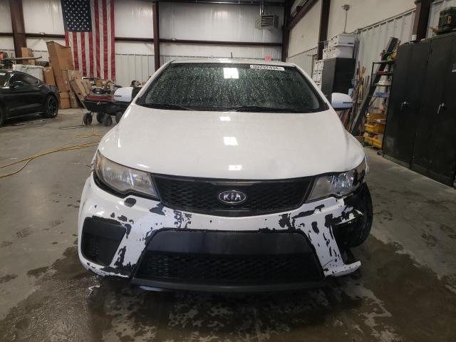 Photo 4 VIN: KNAFU6A25D5743129 - KIA FORTE 