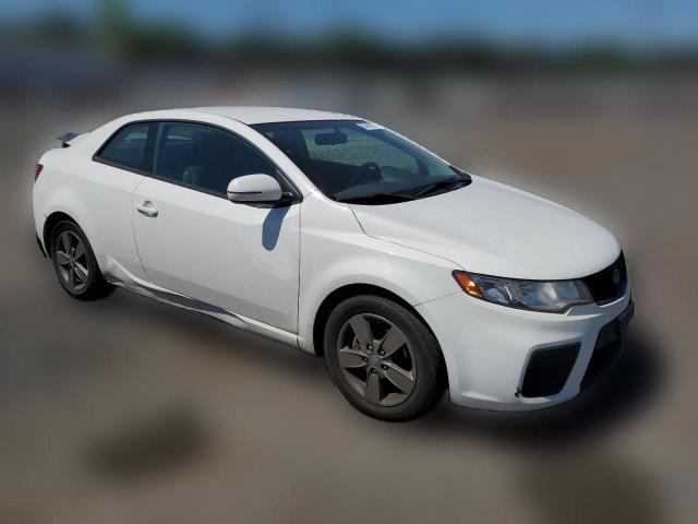 Photo 3 VIN: KNAFU6A26C5590162 - KIA FORTE 