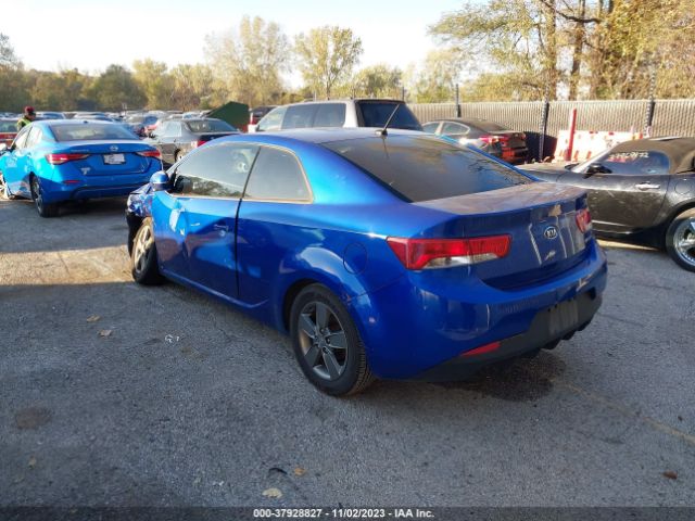 Photo 2 VIN: KNAFU6A26C5598942 - KIA FORTE KOUP 