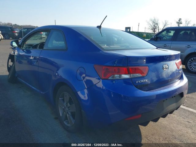 Photo 2 VIN: KNAFU6A26C5641322 - KIA FORTE 