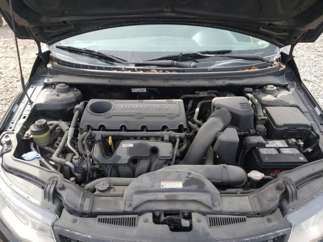 Photo 6 VIN: KNAFU6A27B5317858 - KIA FORTE EX 