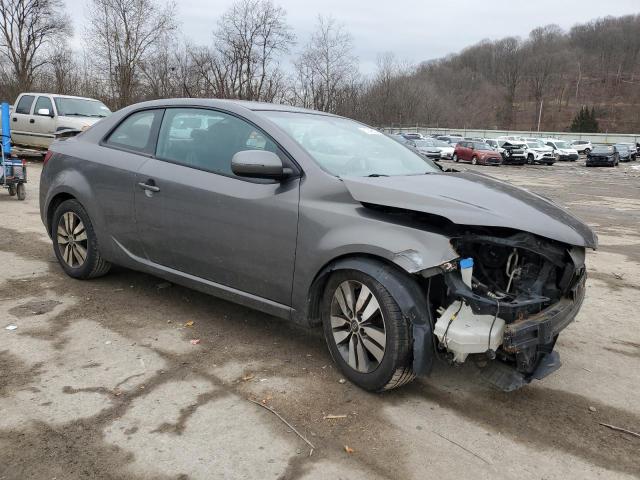 Photo 3 VIN: KNAFU6A27D5743035 - KIA FORTE 