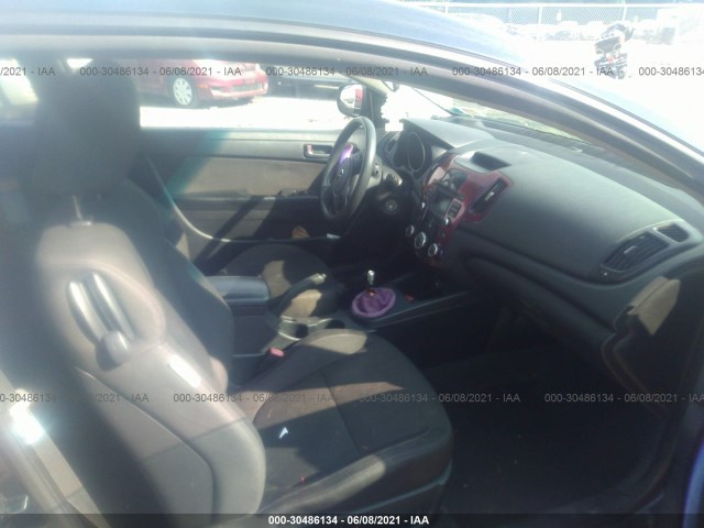 Photo 4 VIN: KNAFU6A28A5110961 - KIA FORTE KOUP 