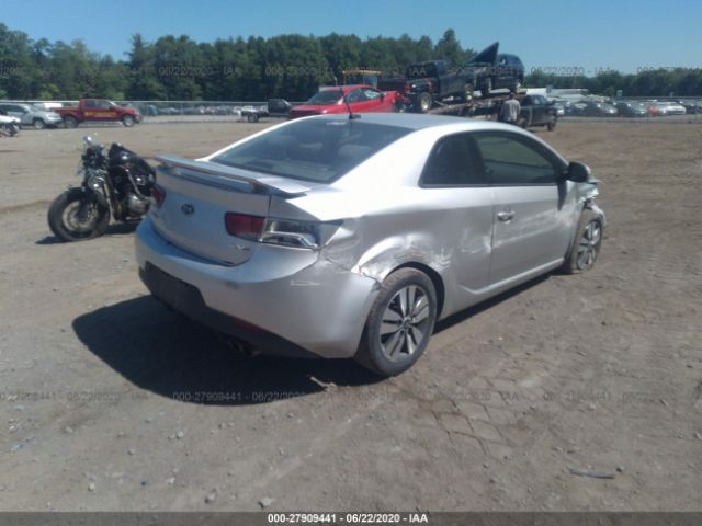 Photo 3 VIN: KNAFU6A28D5680947 - KIA FORTE KOUP 