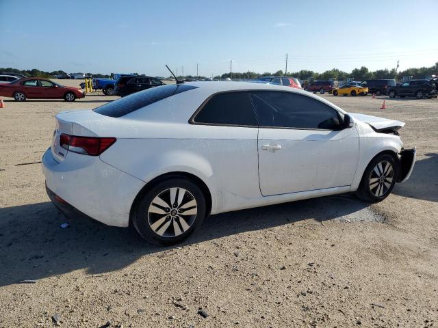 Photo 2 VIN: KNAFU6A28D5712604 - KIA FORTE EX 