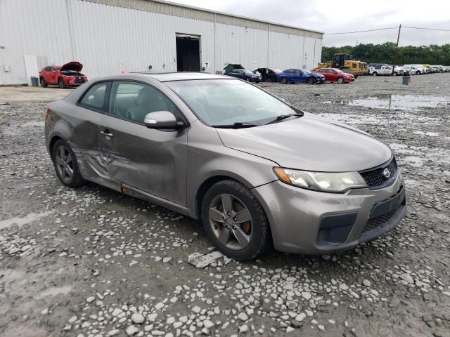 Photo 3 VIN: KNAFU6A29A5273389 - KIA FORTE EX 