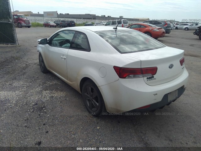 Photo 2 VIN: KNAFU6A29C5546625 - KIA FORTE KOUP 