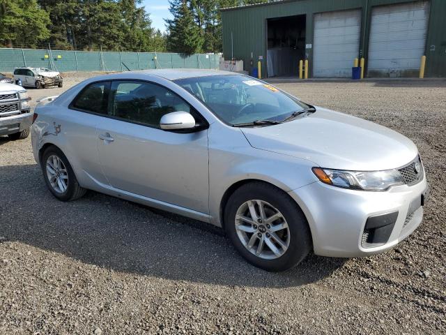 Photo 3 VIN: KNAFU6A29C5583111 - KIA FORTE EX 