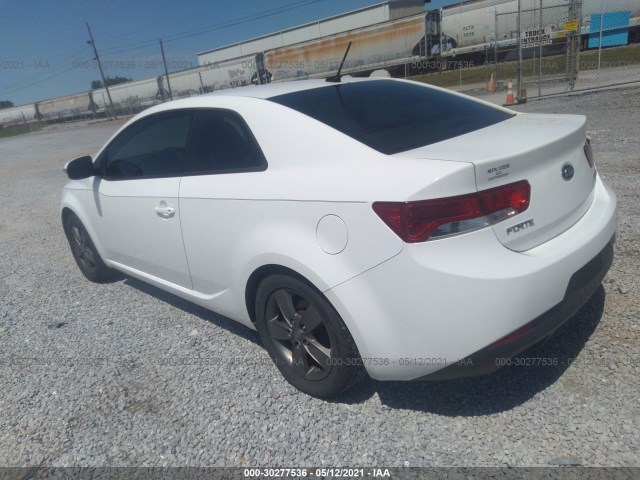 Photo 2 VIN: KNAFU6A2XA5120200 - KIA FORTE KOUP 