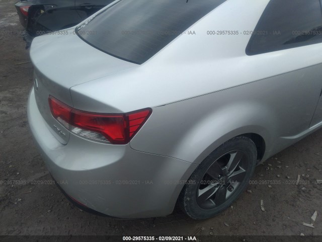 Photo 3 VIN: KNAFU6A2XA5183524 - KIA FORTE KOUP 