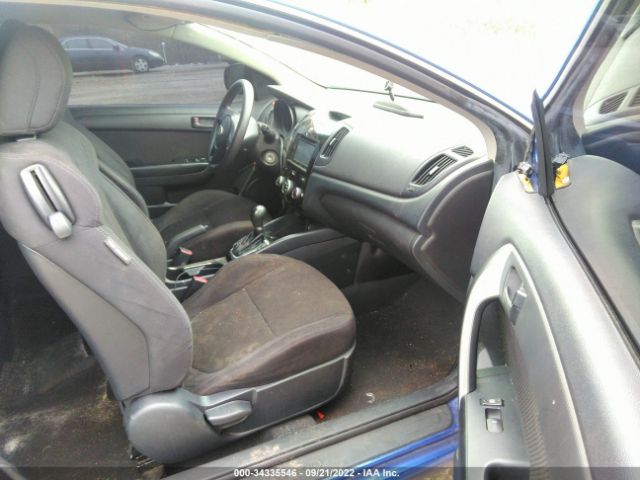 Photo 4 VIN: KNAFU6A2XC5481722 - KIA FORTE KOUP 