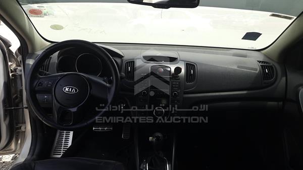 Photo 15 VIN: KNAFW4113D5687312 - KIA CERATO 