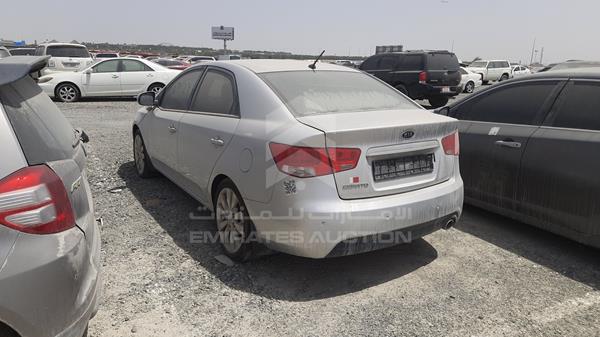 Photo 5 VIN: KNAFW4113D5687312 - KIA CERATO 