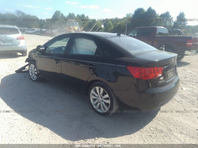 Photo 2 VIN: KNAFW4A30A5108760 - KIA FORTE 