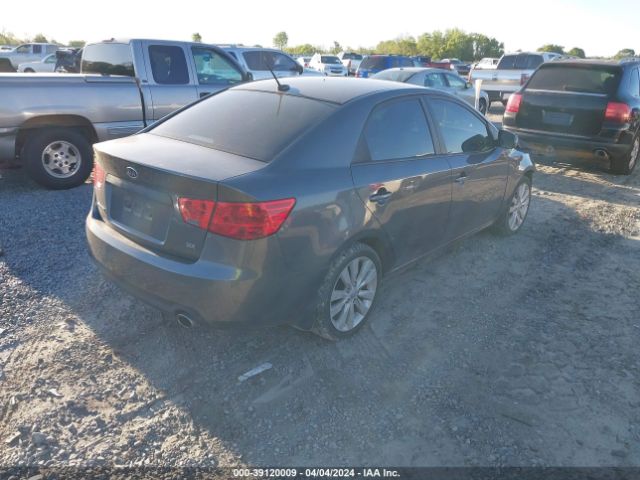 Photo 3 VIN: KNAFW4A30D5684370 - KIA FORTE 