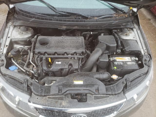 Photo 6 VIN: KNAFW4A31B5355805 - KIA FORTE SX 