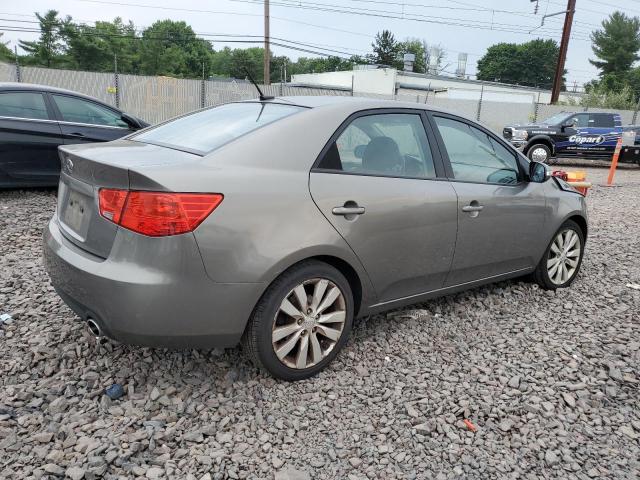 Photo 2 VIN: KNAFW4A32A5049419 - KIA FORTE 