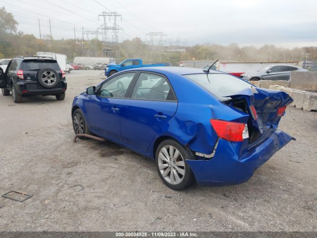 Photo 2 VIN: KNAFW4A32A5132803 - KIA FORTE 