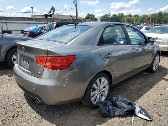 Photo 2 VIN: KNAFW4A32A5283382 - KIA FORTE SX 