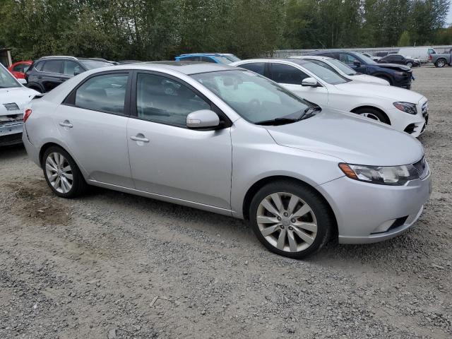 Photo 3 VIN: KNAFW4A32A5300617 - KIA FORTE 