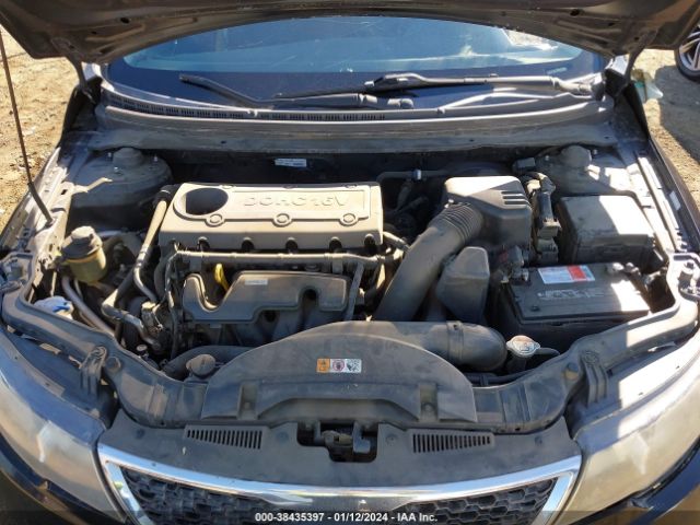 Photo 9 VIN: KNAFW4A32D5674956 - KIA FORTE 