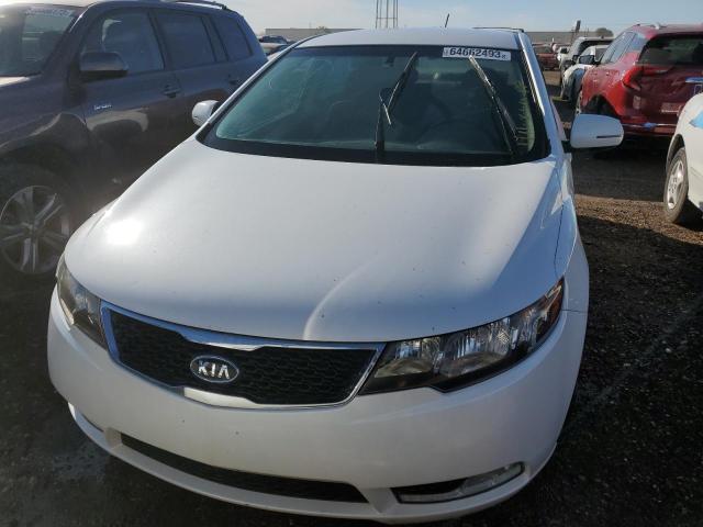 Photo 4 VIN: KNAFW4A32D5699355 - KIA FORTE 