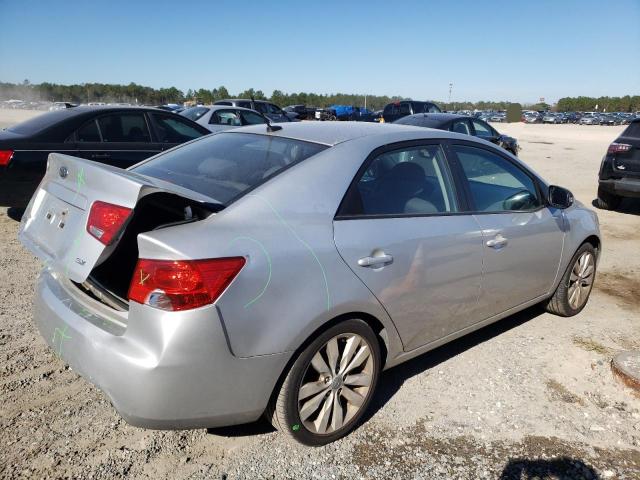 Photo 2 VIN: KNAFW4A33A5305745 - KIA FORTE SX 