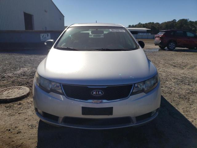 Photo 4 VIN: KNAFW4A33A5305745 - KIA FORTE SX 