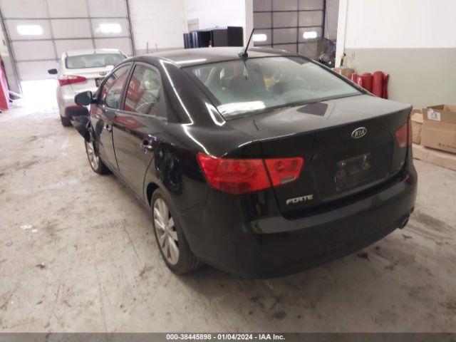 Photo 2 VIN: KNAFW4A33B5323020 - KIA FORTE 