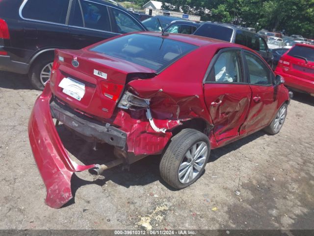 Photo 3 VIN: KNAFW4A34A5140384 - KIA FORTE 