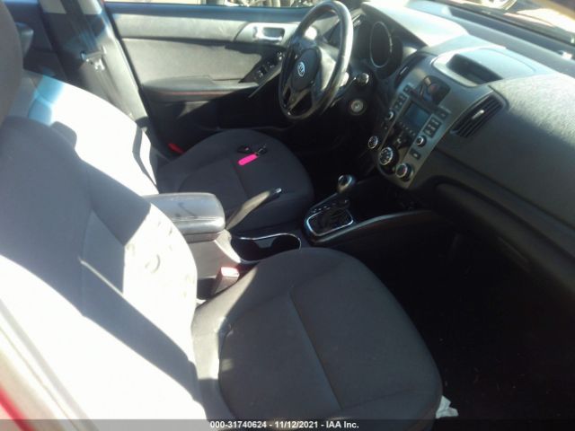 Photo 4 VIN: KNAFW4A35D5662672 - KIA FORTE 