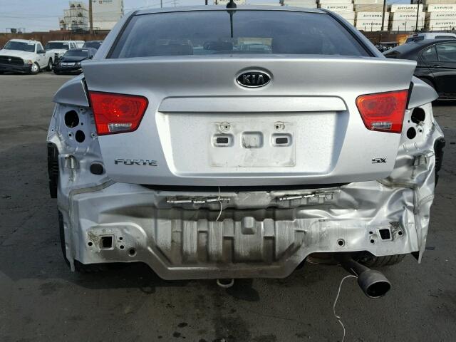 Photo 8 VIN: KNAFW4A35D5722790 - KIA FORTE 