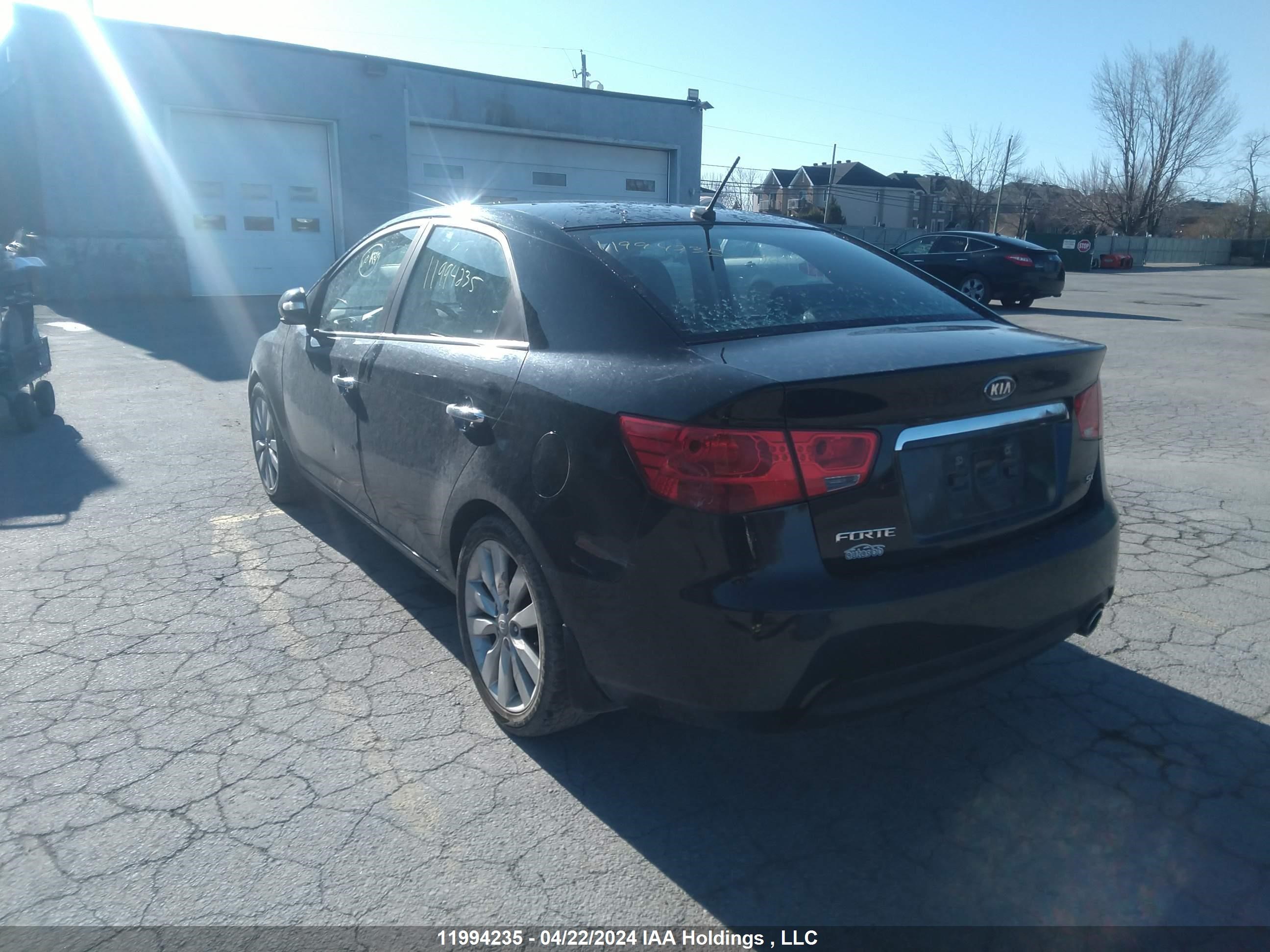 Photo 2 VIN: KNAFW4A36A5191191 - KIA FORTE 