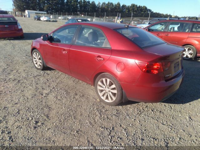 Photo 2 VIN: KNAFW4A37A5048850 - KIA FORTE 