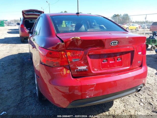 Photo 5 VIN: KNAFW4A37A5277755 - KIA FORTE 