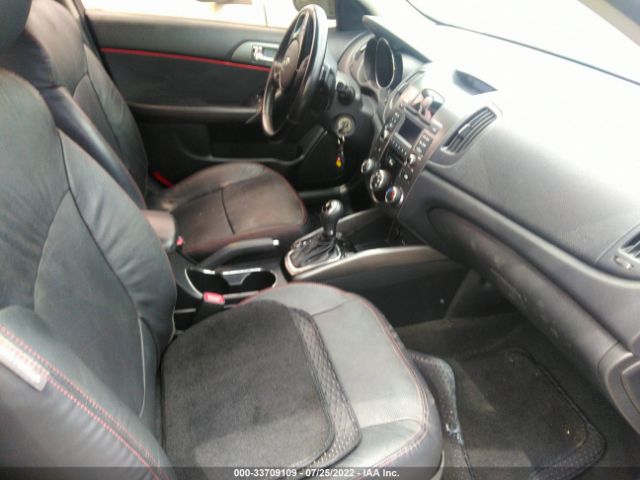 Photo 4 VIN: KNAFW4A37D5700628 - KIA FORTE 