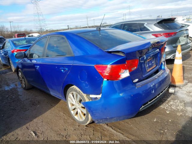 Photo 2 VIN: KNAFW4A38A5066273 - KIA FORTE 